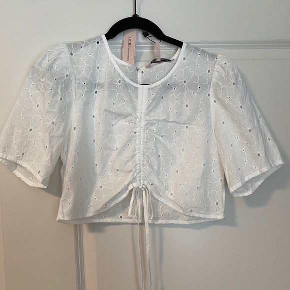 NWT - BCBGeneration Ruched Front Crop Top - Picture 2 of 4